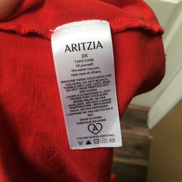 ARITZIA Red Thank You Heart T-Shirt Top - Picture 6 of 8